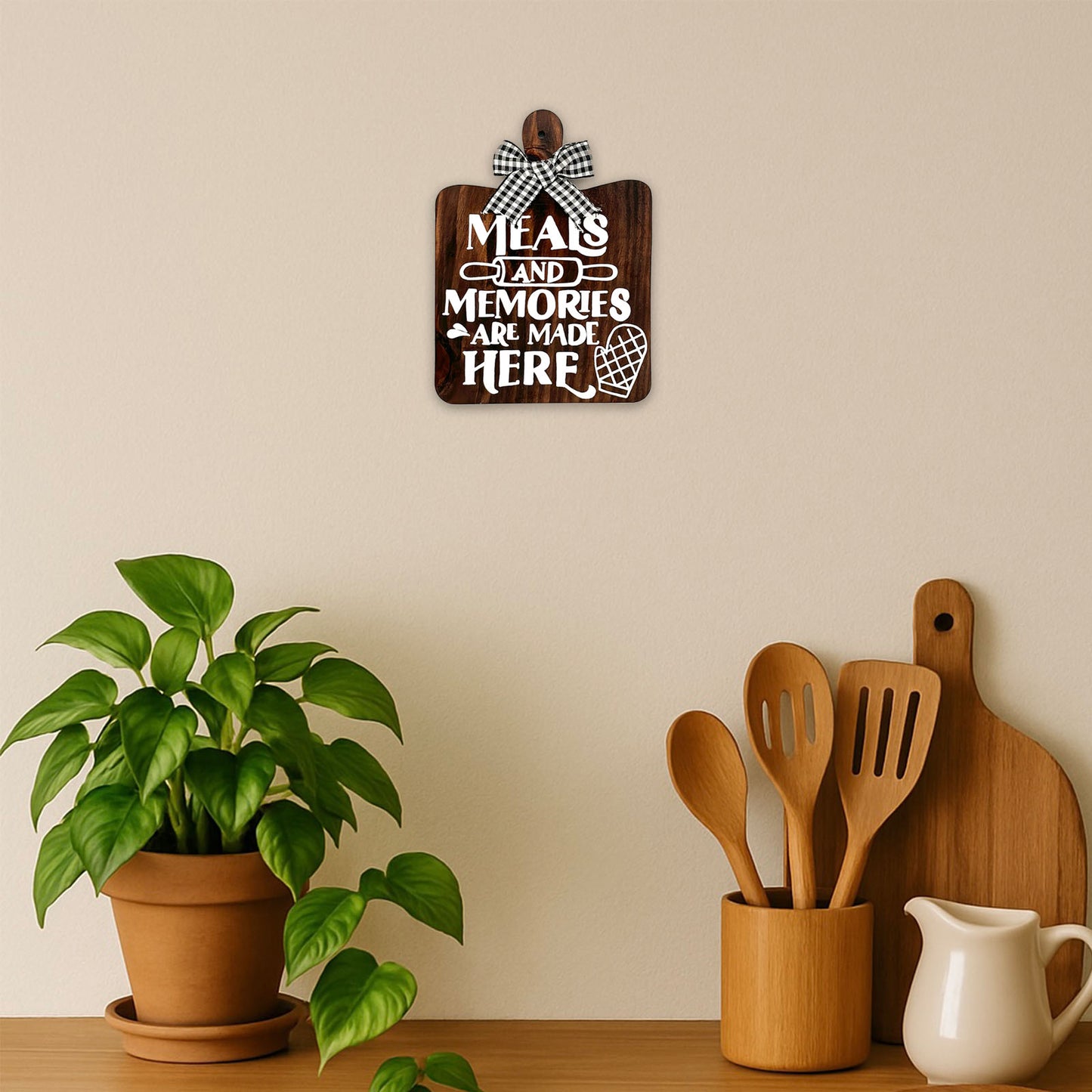Meals And Memories Are Made Here Hand-Painted Wooden Chopping Board Kitchen Wall Hanging - Wooden Finish