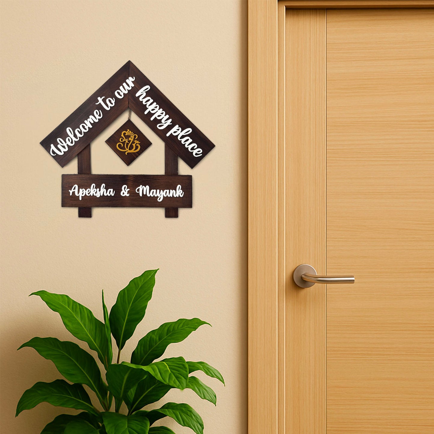 House With Roof And Single PlankHand-Painted Wooden Hut-Shaped Name Plate For Home - Wooden Finish