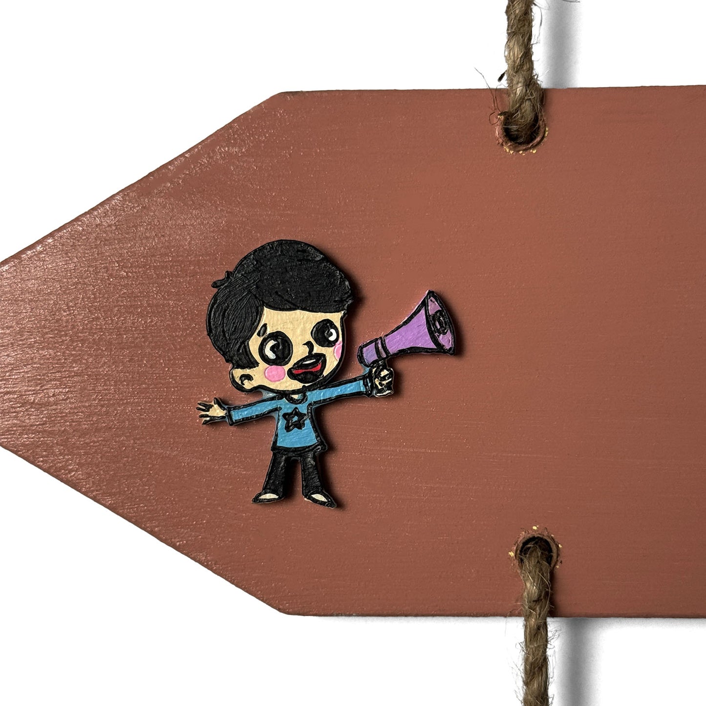 Welcome To Hand-Painted Wooden Arrow Plank Name Plate For Home