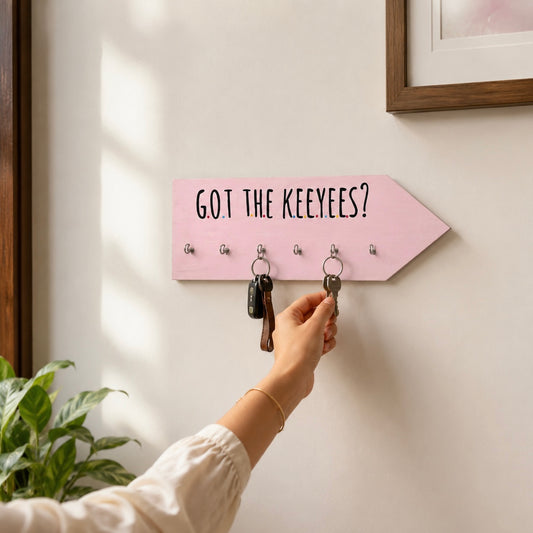 Hand-Painted Wooden Arrow Key Holder- Got The Keeyees?