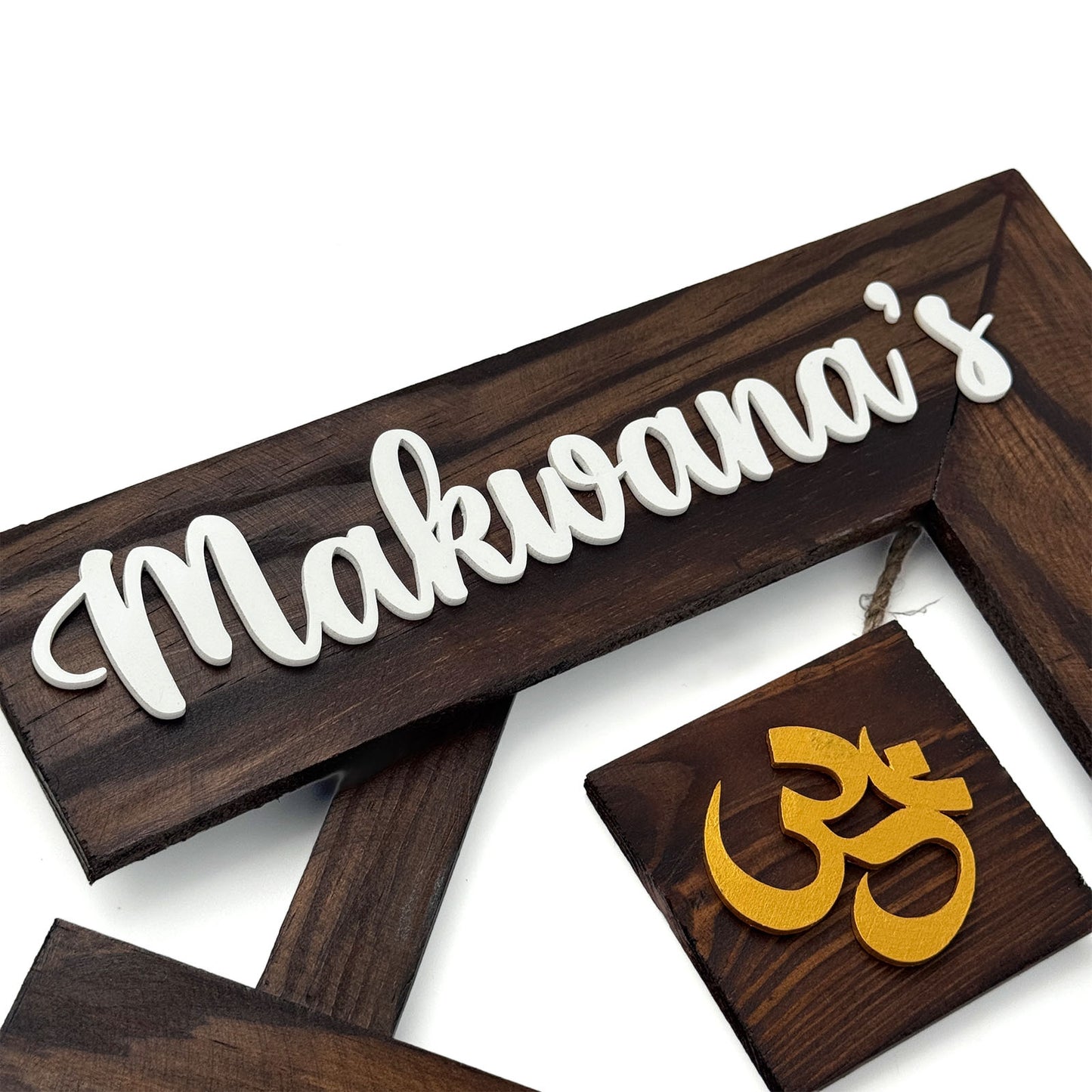 House With Roof And Double Plank Hand-Painted Wooden Hut-Shaped Name Plate For Home - Wooden Finish